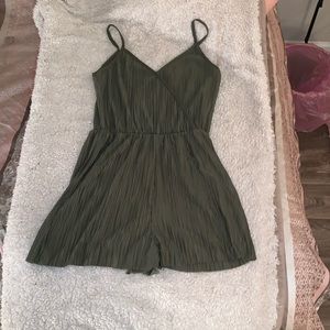 Green romper